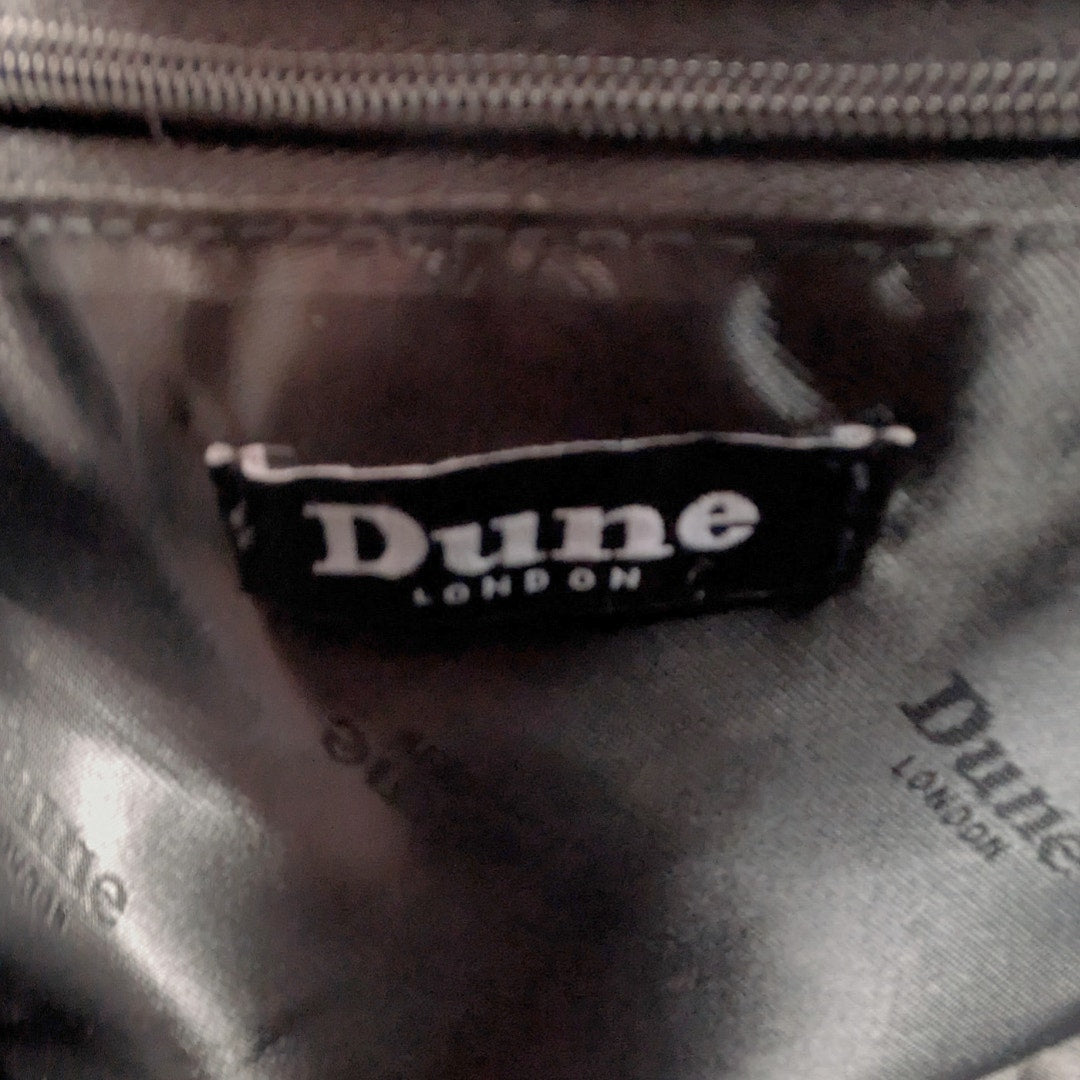 The logo patch of the Dune London.
