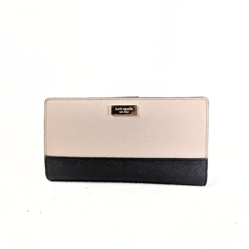 The front Side of Kate Spade Laurel Way Stacy Bi-fold Wallet.