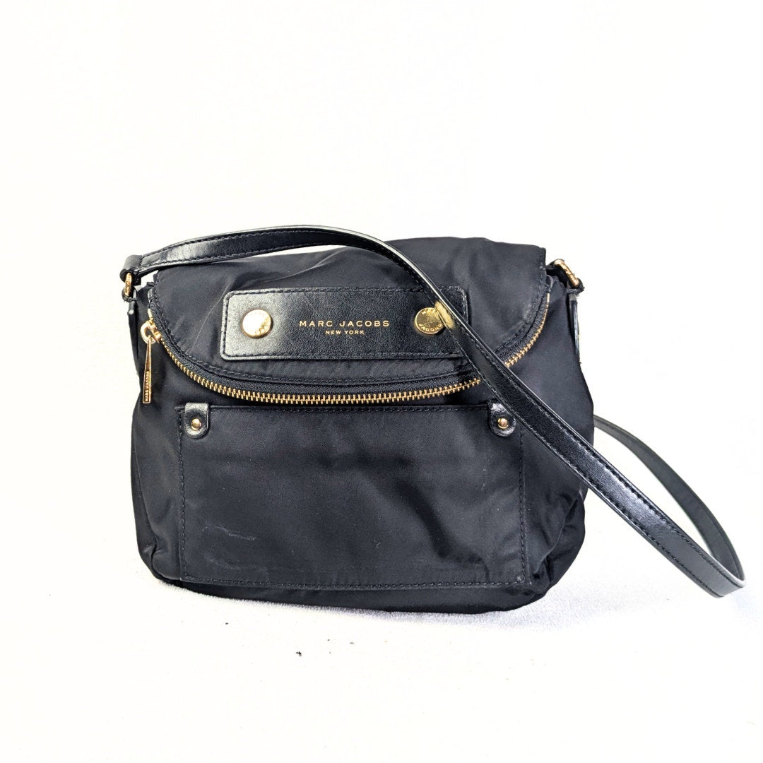 The front view of the Marc Jacobs Preppy Nylon Mini Natasha Crossbody Bag.