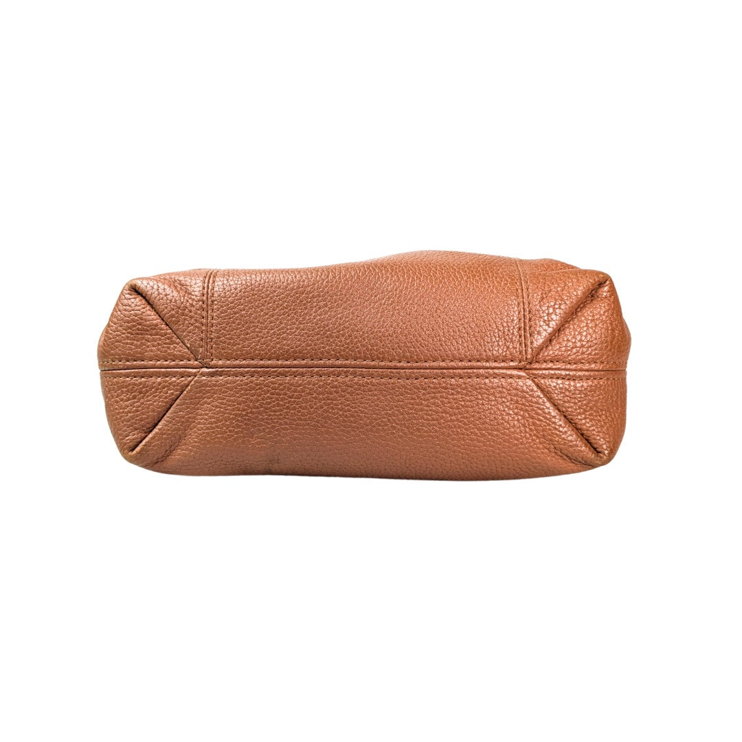 The bottom View of the Michael Kors Jet Set Chain Medium Tote Bag capture don the white background.