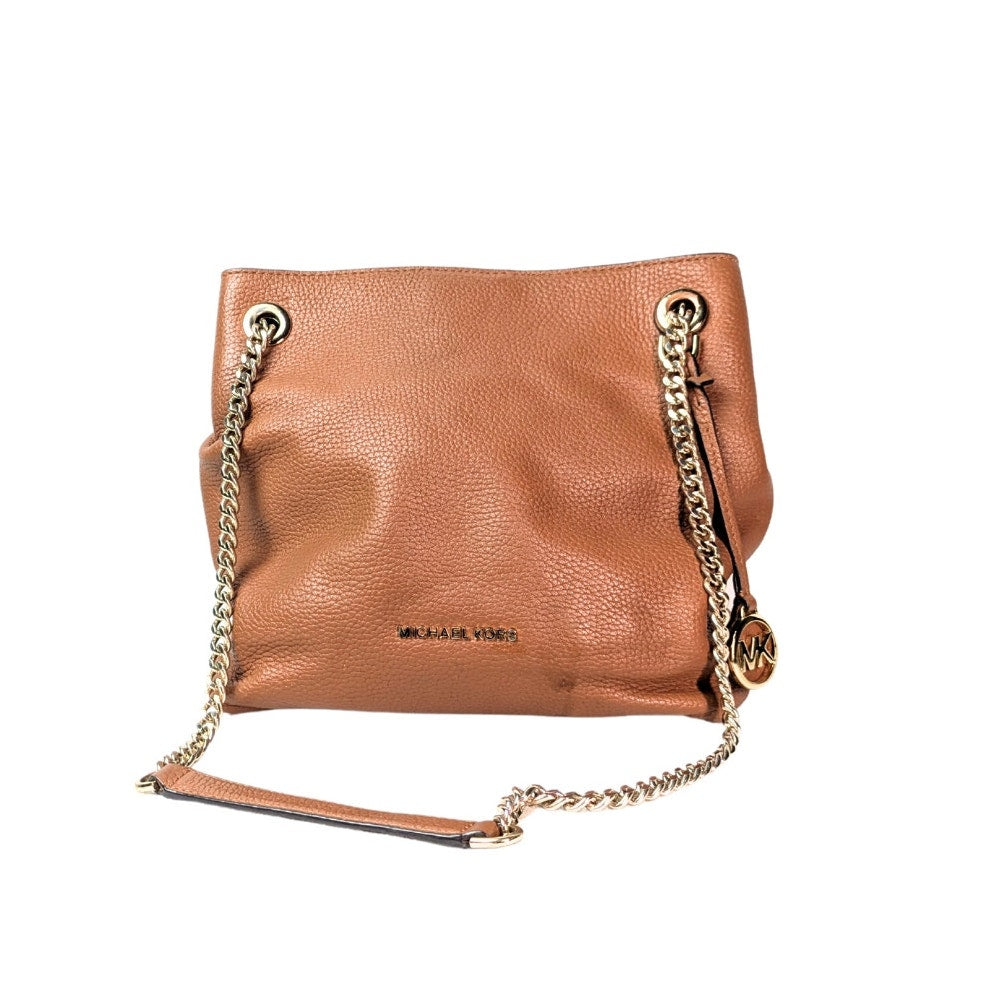 The front side of the Michael Kors Jet Set Chain Medium Tote Bag captured on the white background.