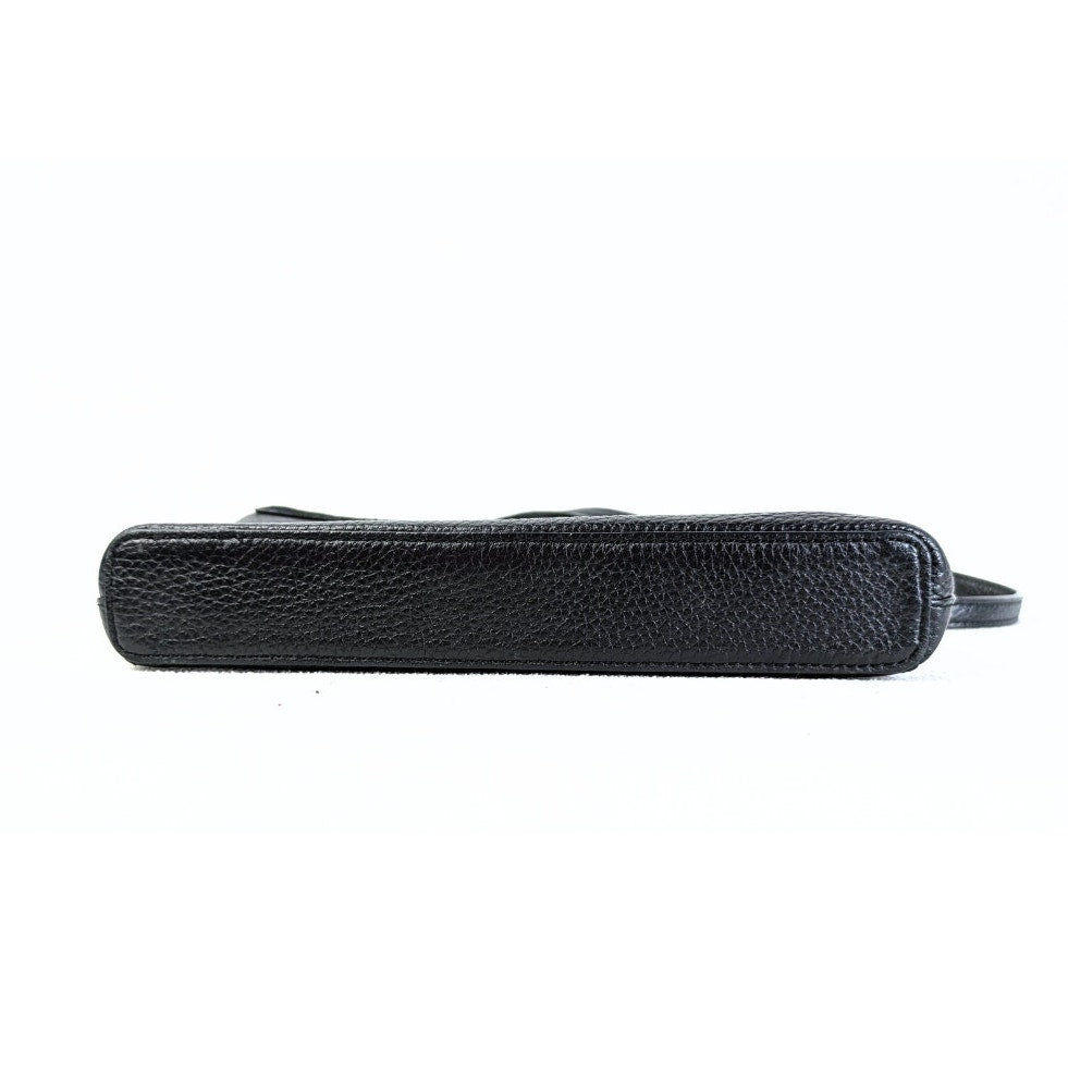Pre-owned Kate Spade Sadie Envelope Mini Crossbody Bag photographed from the bottom side.