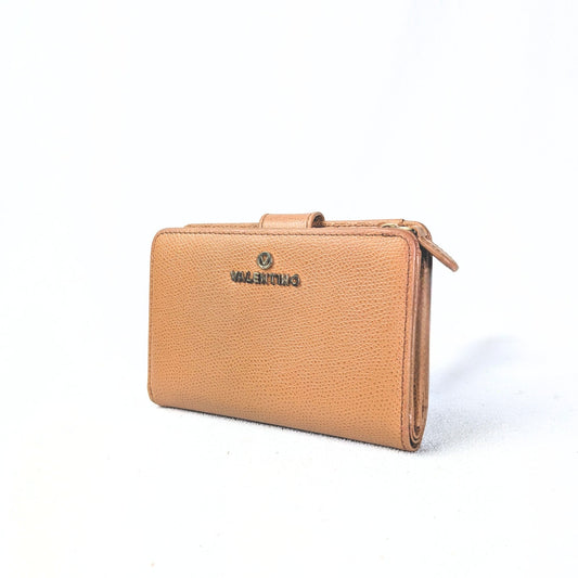 Valentino by Mario Valentino Kelly Palmellato Snap Wallet in Camel photographed from the side.