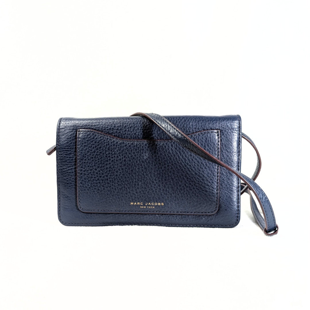 Pre-loved Marc Jacobs Leather Recruit Wallet on a Crossbody Strap Handbag