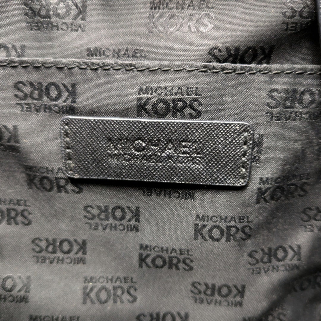 Pre-loved Michael Kors Jet Set Saffiano Leather Tote Bag