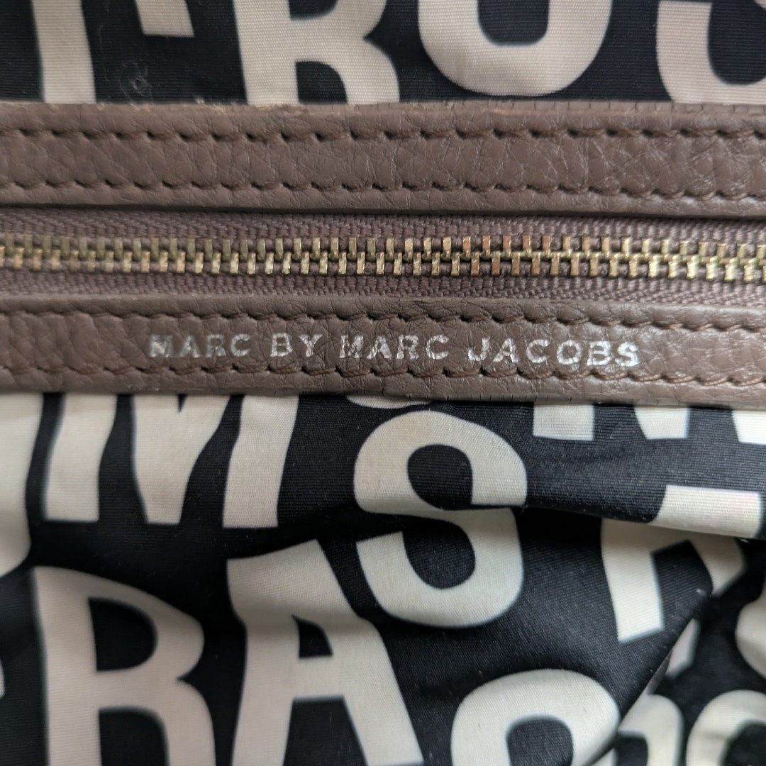 Pre-owned Marc by Marc Jacobs Workwear Natasha Zip Crossbody Leather Bag