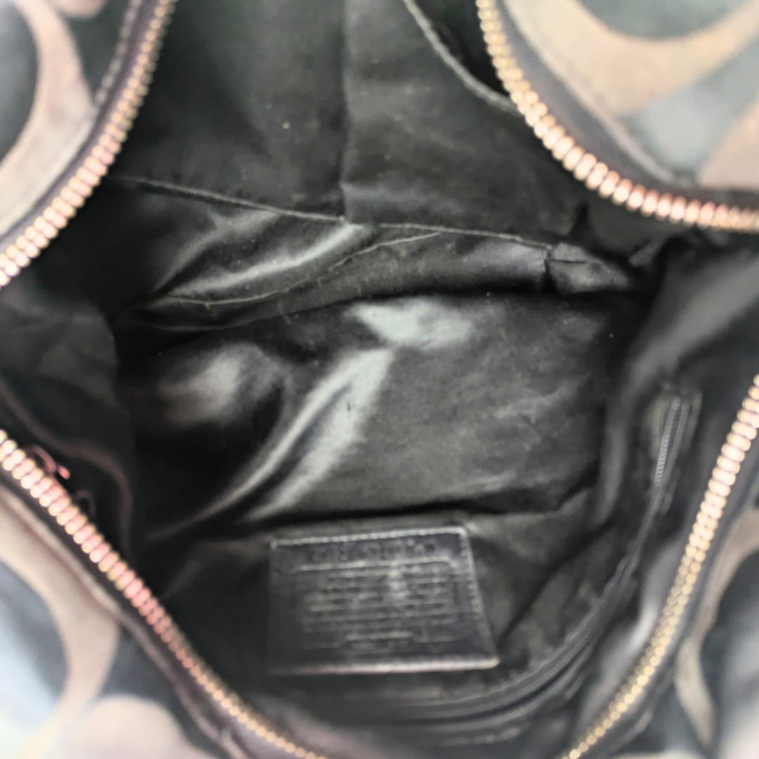 Pre-owned COACH Brooke Signature Hobo Bag