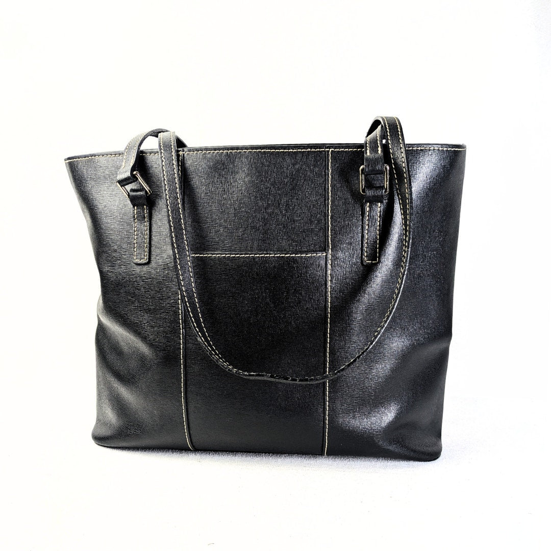 Pre-owned Dooney & Bourke Lexington Crossgrain Shoulder Bag