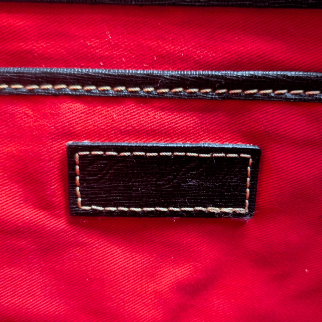 Pre-owned Dooney & Bourke Lexington Crossgrain Shoulder Bag