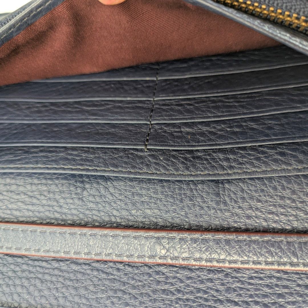 Pre-loved Marc Jacobs Leather Recruit Wallet on a Crossbody Strap Handbag